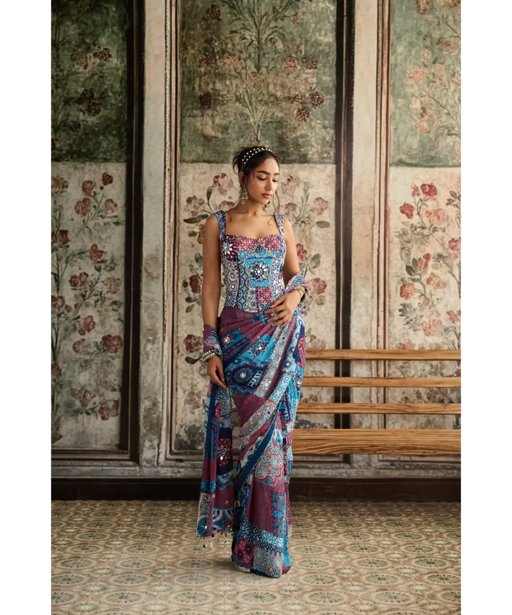 DIYARAJVVIR - Teal Print and Highlighted Corset Blouse with Pre-Draped Classic Saree Set
